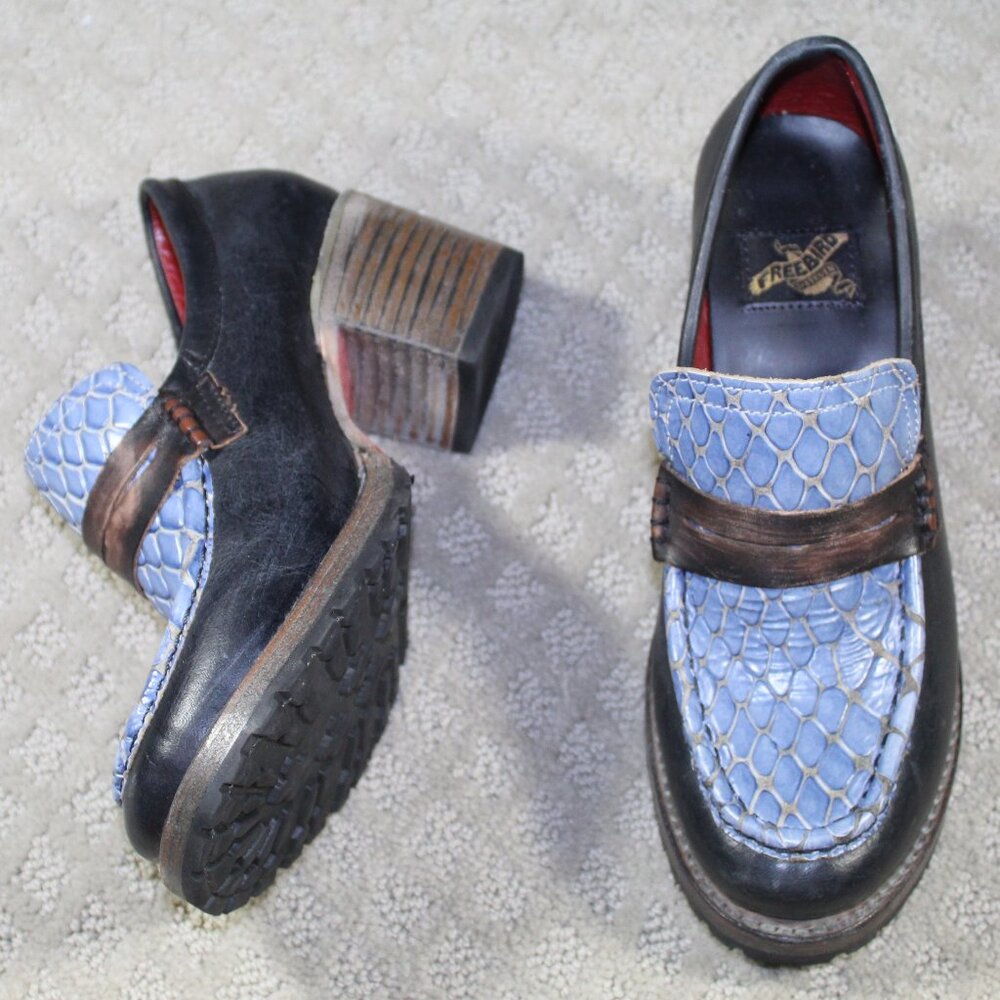 Freebird Womens Sz 7 Shoes Bristol Loafers Blue Leather Upper Rubber Sole